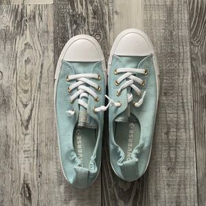 Blue converse slip on‘s